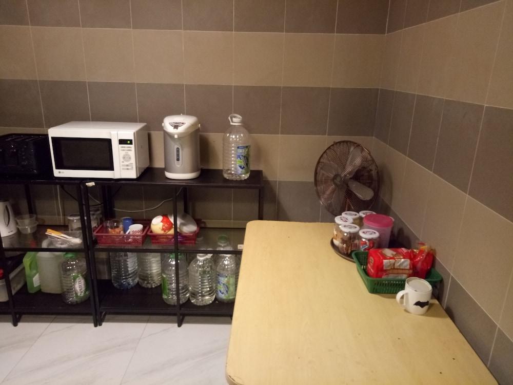 Serenity Hostels Куала Лумпур Екстериор снимка