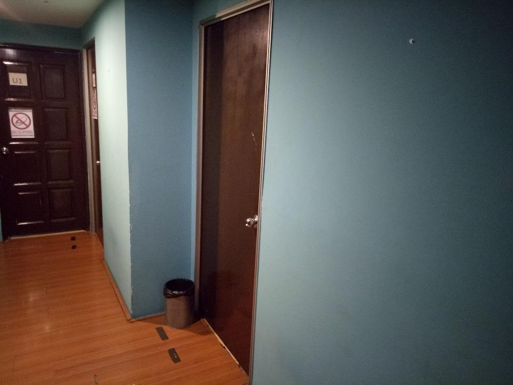 Serenity Hostels Куала Лумпур Екстериор снимка