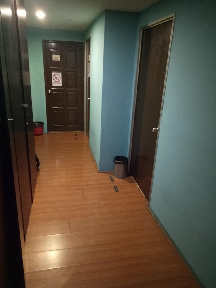 Serenity Hostels Куала Лумпур Екстериор снимка