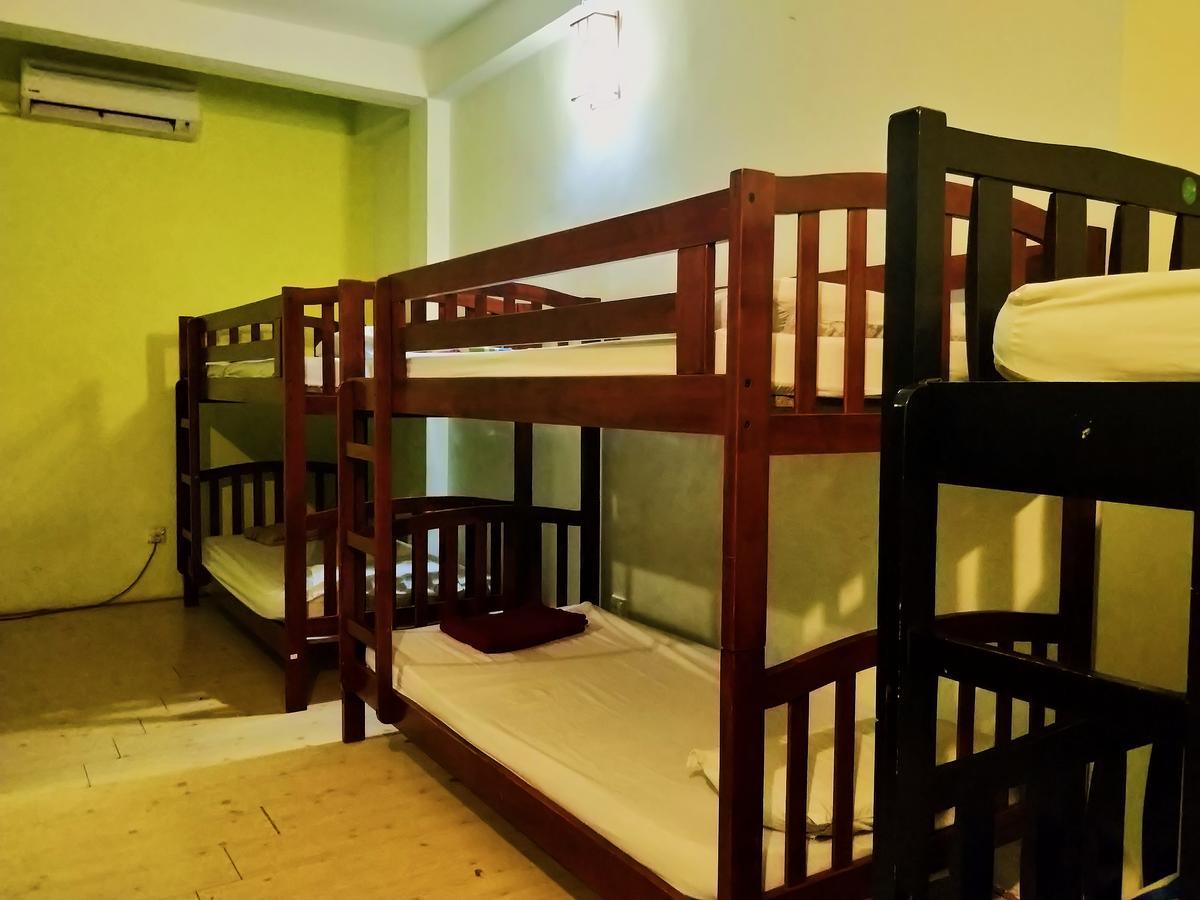 Serenity Hostels Куала Лумпур Екстериор снимка