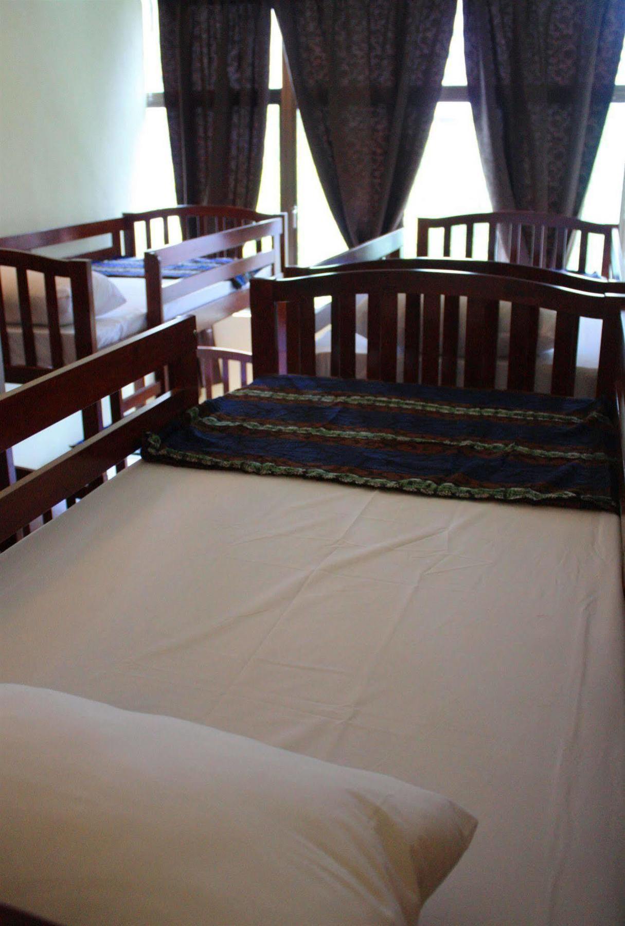 Serenity Hostels Куала Лумпур Екстериор снимка